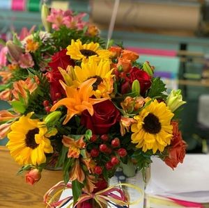 Meet your Posher, Juana